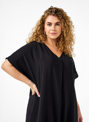 Zizzifashion V-neck dress in viscose, Black, Model image number 2