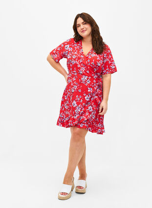 Zizzifashion FLASH - Wrap dress with short sleeves, Poinsettia Flower, Model image number 2