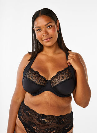 Full cover bra with padded straps, Black, Model image number 0