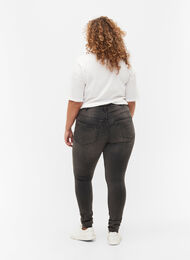 Super slim Amy jeans with high waist, Dark Grey Denim, Model