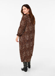 Long leopard print dress with 3/4 sleeves, Leo AOP, Model