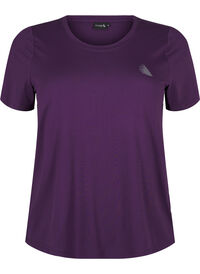 Slim fit training T-shirt with round neck