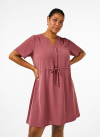 Short sleeve dress with tie waist, Rose Brown, Model
