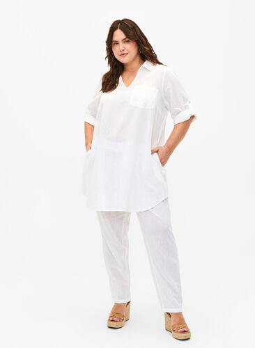 Plain cotton trousers with linen, Bright White, Model image number 0