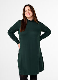 FLASH - Long sleeve dress with turtleneck, Scarab, Model