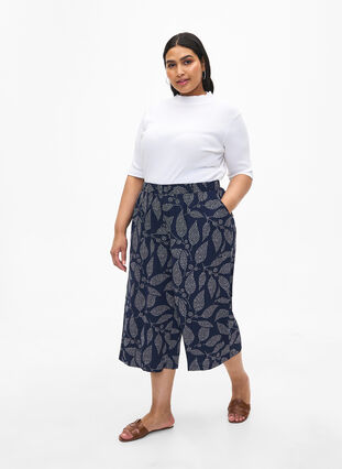 Zizzifashion Culotte trousers with print, Navy B. w. Dot Leaf, Model image number 0