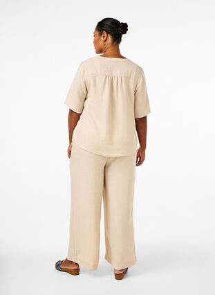 Zizzifashion Loose trousers with elasticated waistband and pockets, Cement, Model image number 1