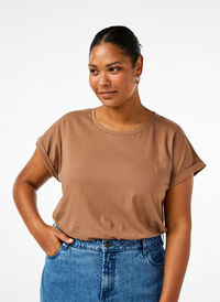 Short sleeve cotton blend T-shirt, Coca Mocha, Model