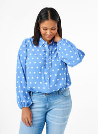 Dotted shirt with ruffles, River S. White Dot, Model