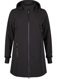 Softshell jacket with detachable hood