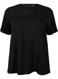 Short-sleeved viscose blouse with lace detail