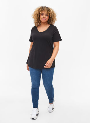 Zizzifashion Solid-coloured basic cotton T-shirt, Black, Model image number 2