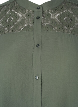 Zizzifashion Long viscose shirt with lace detail, Thyme, Packshot image number 2