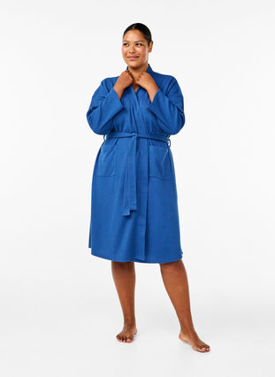 Zizzifashion Bathrobe with pockets and tie belt, Blue Opal, Model image number 2