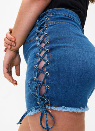 Zizzifashion Denim shorts with lace-up details, Blue Denim, Model image number 3