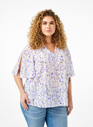 Zizzifashion V-neck short sleeve blouse with floral print, Sand Verbena AOP, Model image number 0