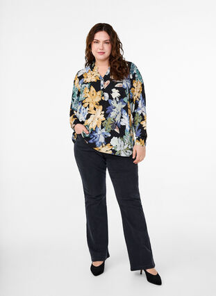 Zizzifashion Long-sleeved blouse with floral print, Yellow Flower AOP, Model image number 2