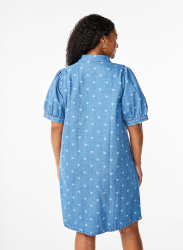 Zizzifashion Short-sleeved denim dress with heart print, L. Blue D. w. Heart, Model image number 1