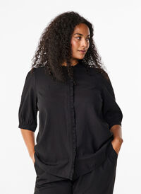 Shirt blouse with ruffles and broderie anglaise, Black, Model