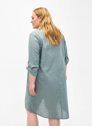 Zizzifashion Dress with a V-neck in cotton and linen, Chinois Green, Model image number 1