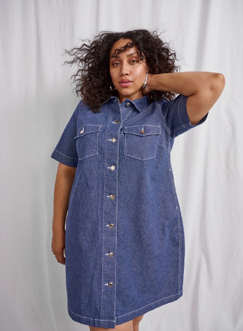 Zizzifashion Pinstripe denim dress, , Model, 1