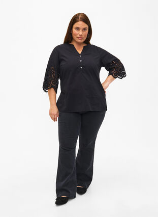 Zizzifashion Shirt blouse with broderie anglaise and 3/4 sleeves, Black, Model image number 2