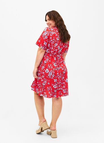 Zizzifashion FLASH - Wrap dress with short sleeves, Poinsettia Flower, Model image number 1