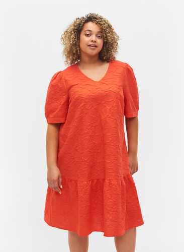 Zizzifashion Textured dress with short puff sleeves, Mandarin Red, Model image number 0