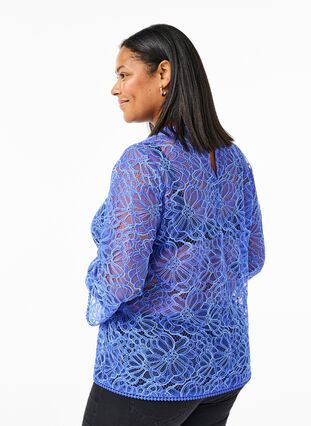 Zizzifashion Lace blouse with round neck and long sleeves, Dazzling Blue, Model image number 1