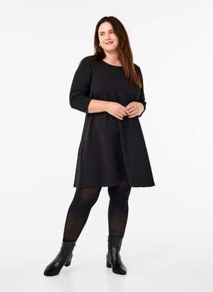 Zizzifashion FLASH - Short dress with an A-line shape and 3/4 sleeves, Black, Model image number 2