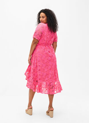 Zizzifashion Wrap dress with lace and short sleeves, Pink Carnation, Model image number 1