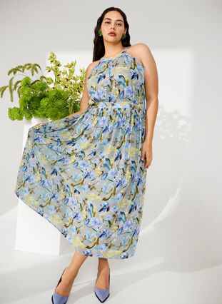 Zizzifashion Floral maxi dress with halterneck, Wrought Iron AOP, Image image number 0