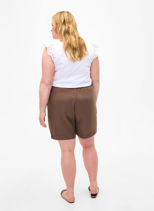 Zizzifashion Loose viscose shorts, Chocolate Chip, Model image number 1