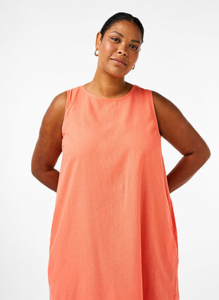 Zizzifashion Sleeveless cotton blend dress with linen, Living Coral, Model image number 2