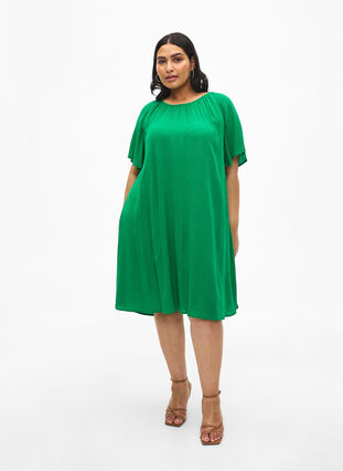 Zizzifashion Viscose dress with short sleeves, Jolly Green, Model image number 2