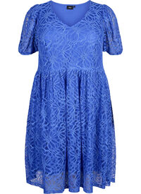 Short-sleeved lace dress with v-neck