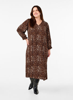 Zizzifashion Long leopard print dress with 3/4 sleeves, Leo AOP, Model image number 0