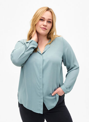 Zizzifashion Solid colour shirt with v-neck, Chinois Green, Model image number 0