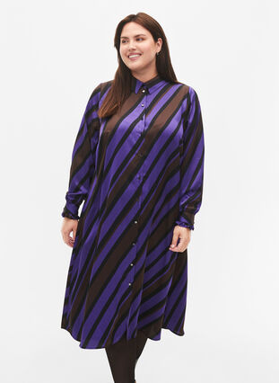 Zizzifashion Satin shirt dress with diagonal stripes, Stripe AOP, Model image number 2