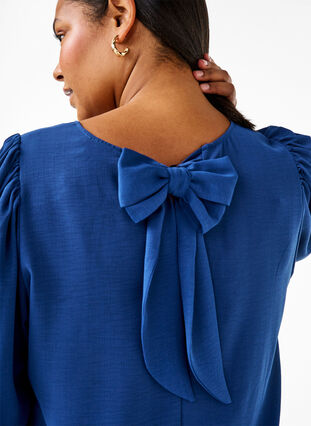 Zizzifashion Short dress with bow detail on the back, Estate Blue, Model image number 2