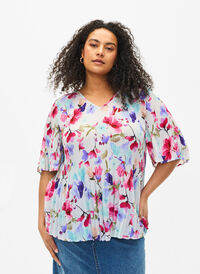 Pleated floral blouse, White/MultiFlowerAOP, Model